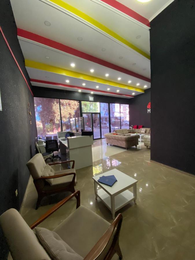 Hotel My Rose Batumi Bagian luar foto