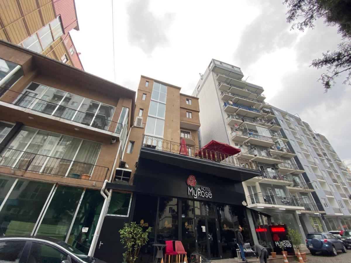 Hotel My Rose Batumi Bagian luar foto
